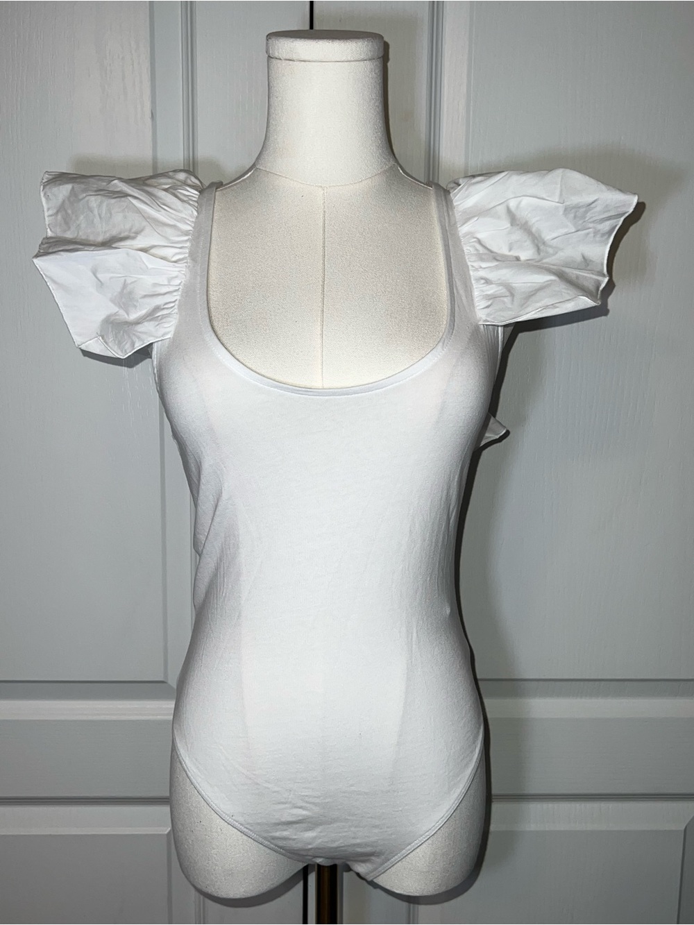 Zara White Scoop-Neck Bodysuit with Puff Short Sleeves